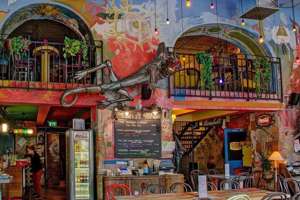 Parisian Soul In The Heart Of בודפשט מראה חיצוני תמונה